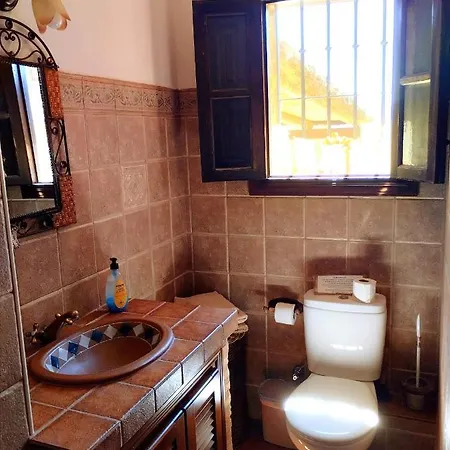 La Casita De Piedra Ronda