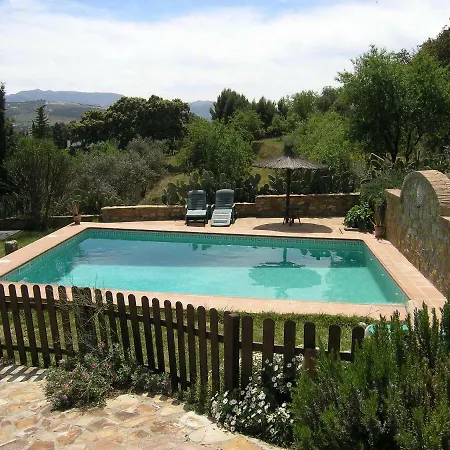 La Casita De Piedra Ronda