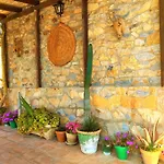 La Casita De Piedra
